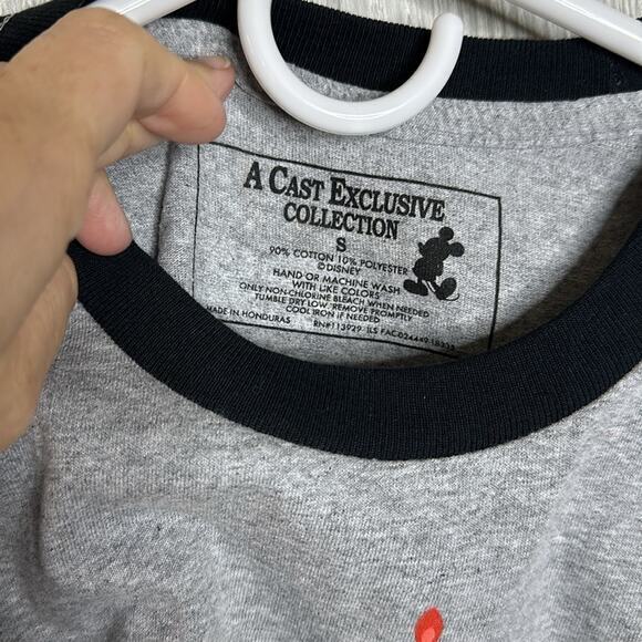 Disney Cast Exclusive 90th anniversary Tshirt size‎ small - Picture 3 of 5